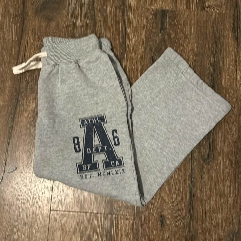 Gap kids grey sweatpants kids large (10)